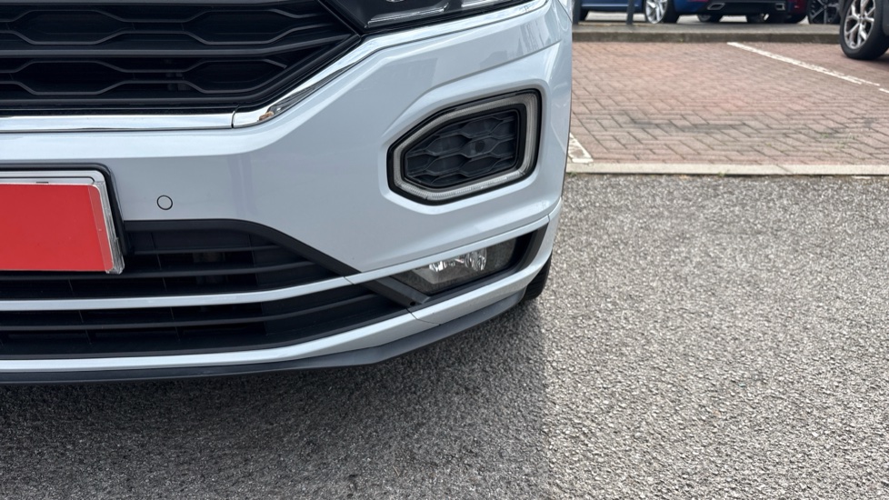 Volkswagen T-Roc 1.5 TSI EVO R-Line 5dr Petrol Hatchback - Image 40
