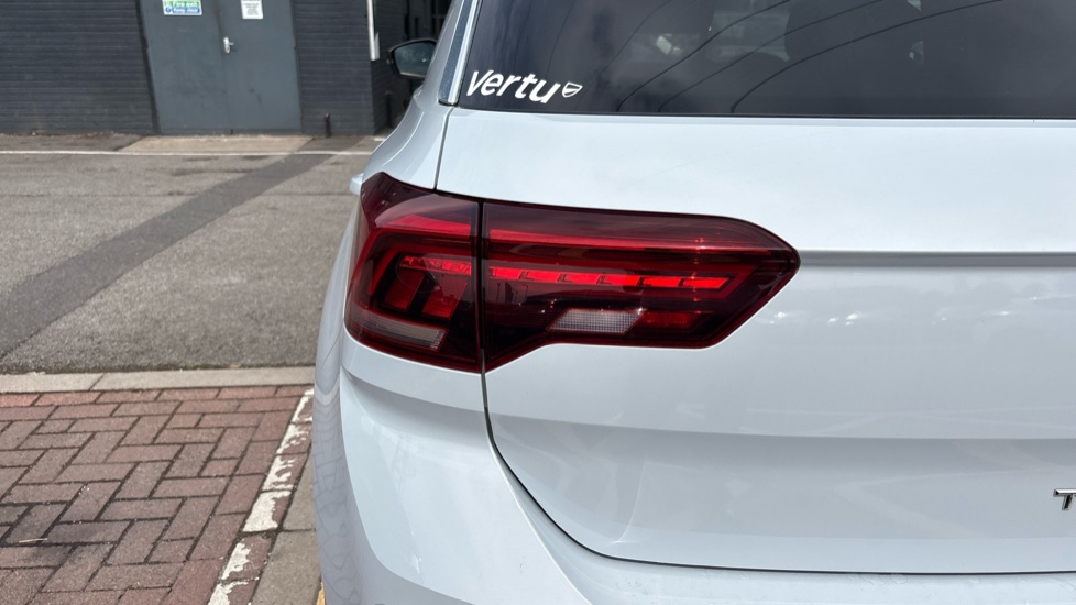 Volkswagen T-Roc 1.5 TSI EVO R-Line 5dr Petrol Hatchback - Image 44