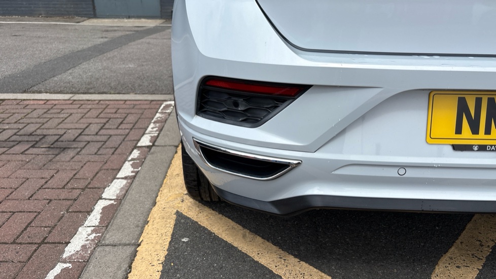 Volkswagen T-Roc 1.5 TSI EVO R-Line 5dr Petrol Hatchback - Image 45