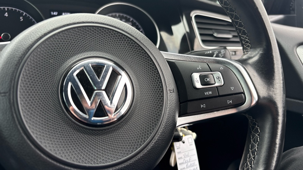 Volkswagen Golf 1.5 TSI EVO 150 R-Line Edition 5dr Petrol Hatchback - Image 26