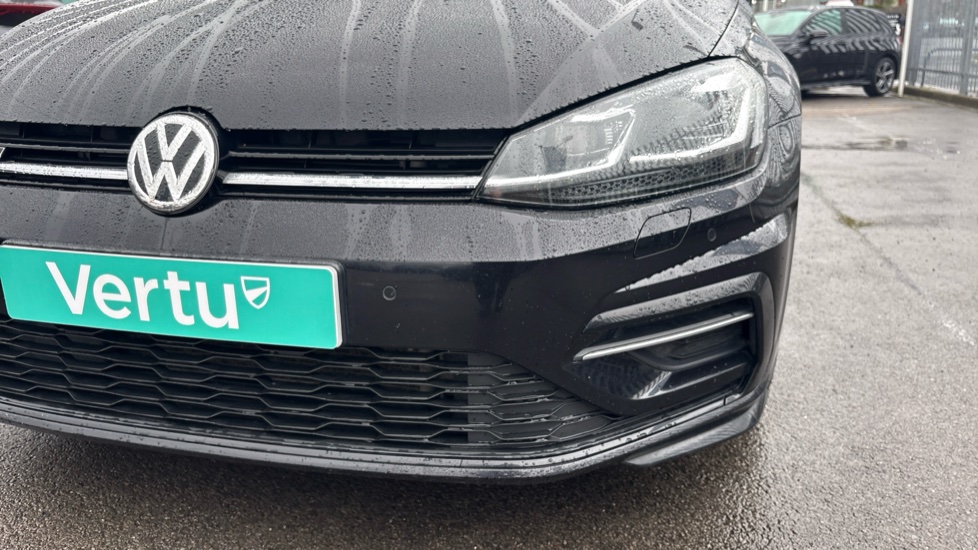 Volkswagen Golf 1.5 TSI EVO 150 R-Line Edition 5dr Petrol Hatchback - Image 39