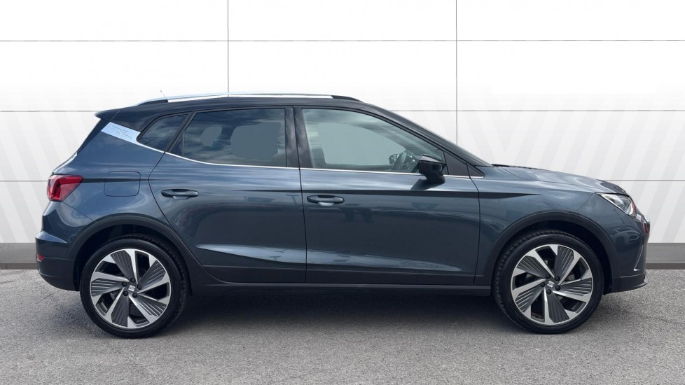 SEAT Arona 1.0 TSI 110 FR Sport 5dr Petrol Hatchback - Image 5