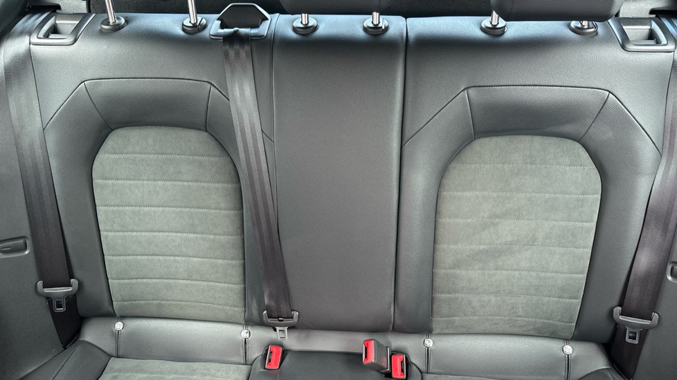 SEAT Arona 1.0 TSI 110 FR Sport 5dr Petrol Hatchback - Image 15