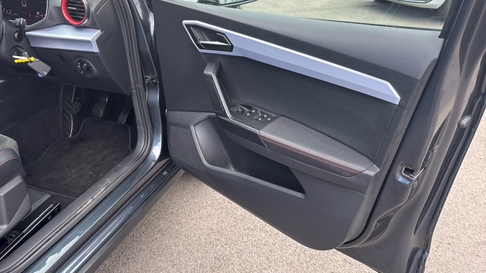 SEAT Arona 1.0 TSI 110 FR Sport 5dr Petrol Hatchback - Image 33