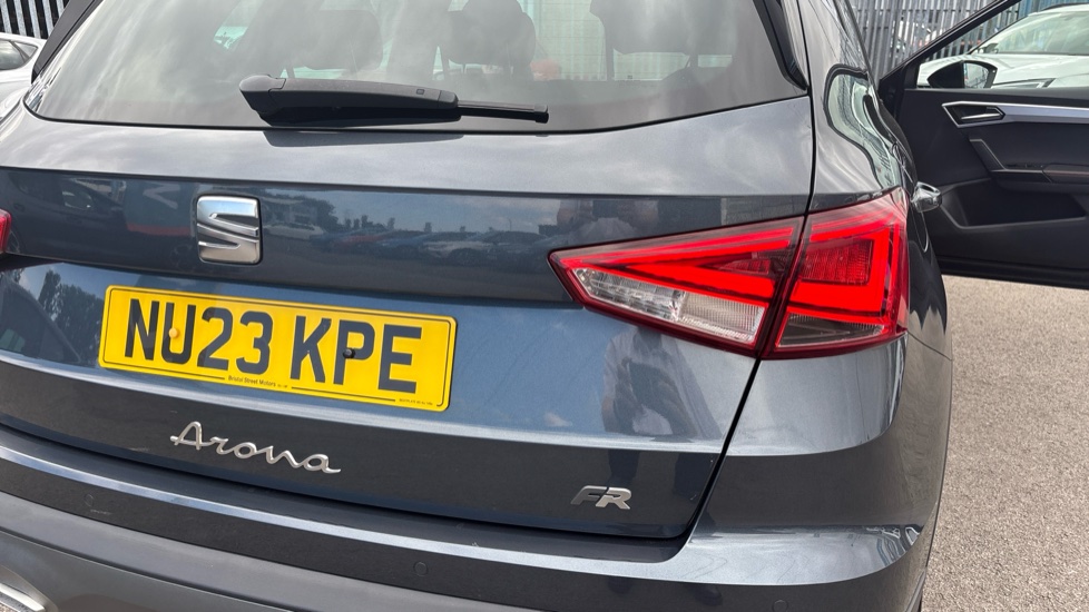 SEAT Arona 1.0 TSI 110 FR Sport 5dr Petrol Hatchback - Image 37