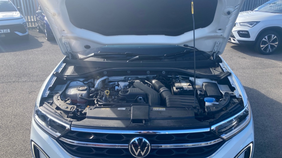 Volkswagen T-Roc 1.5 TSI Style 5dr DSG Petrol Hatchback - Image 8