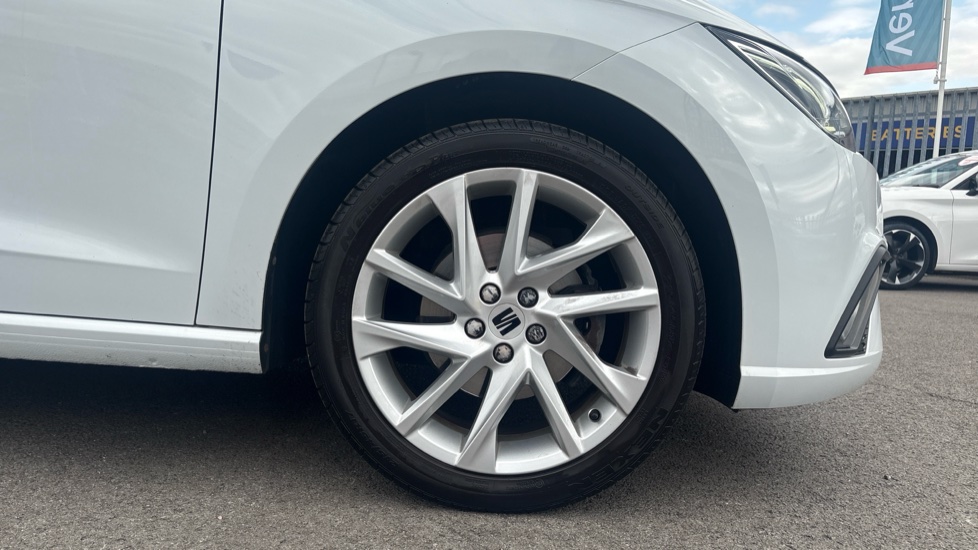 SEAT Ibiza 1.0 TSI 115 FR 5dr Petrol Hatchback - Image 7