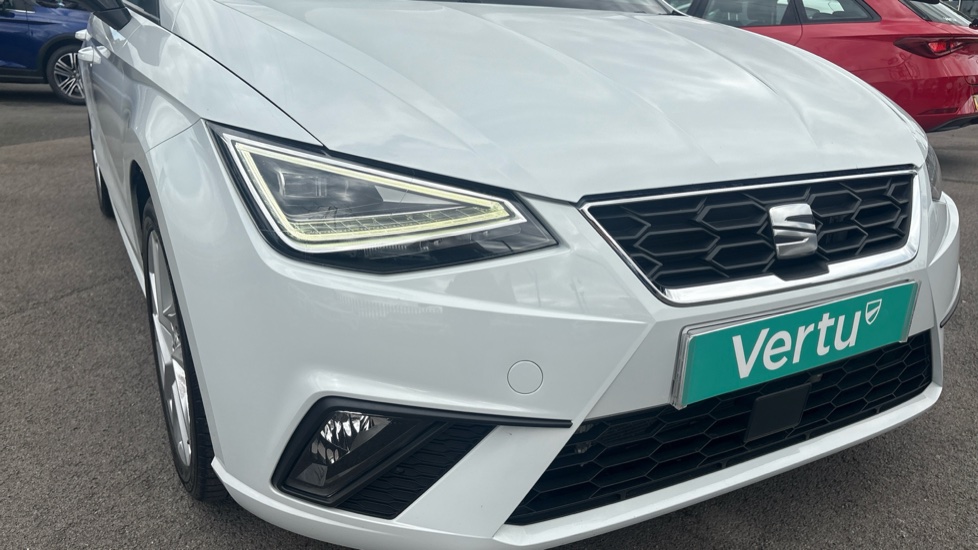 SEAT Ibiza 1.0 TSI 115 FR 5dr Petrol Hatchback - Image 21