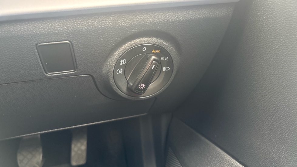 SEAT Ibiza 1.0 TSI 115 FR 5dr Petrol Hatchback - Image 38