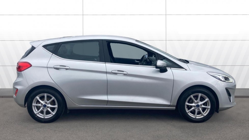 Ford Fiesta 1.0 EcoBoost Zetec 5dr Petrol Hatchback - Image 5