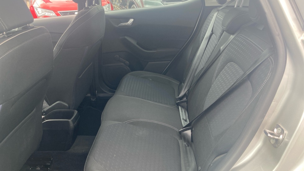 Ford Fiesta 1.0 EcoBoost Zetec 5dr Petrol Hatchback - Image 16