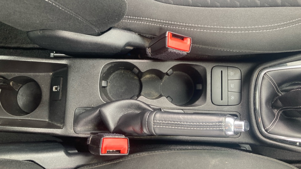 Ford Fiesta 1.0 EcoBoost Zetec 5dr Petrol Hatchback - Image 36