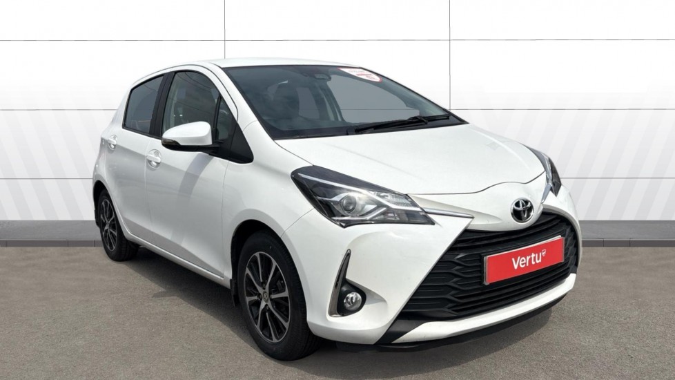 Toyota Yaris 1.5 VVT-i Icon Tech 5dr Petrol Hatchback - Image 1