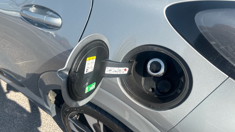 Ford Puma 1.0 EcoBoost Hybrid mHEV 155 ST-Line X 1st Ed+ 5dr Petrol Hatchback - Image 40