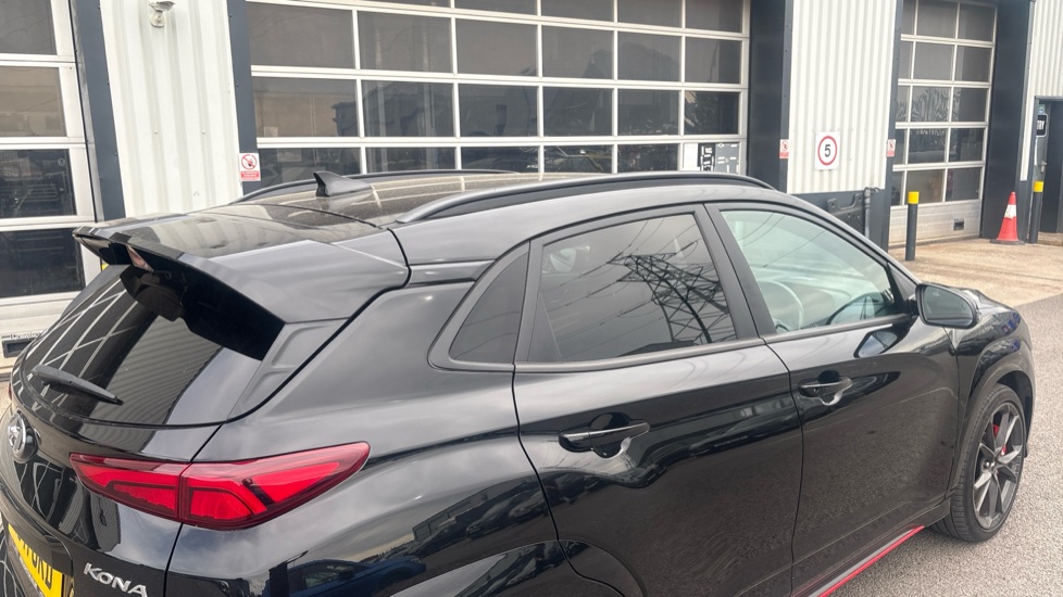 Hyundai KONA 2.0 TGDi N 5dr DCT Petrol Hatchback - Image 23