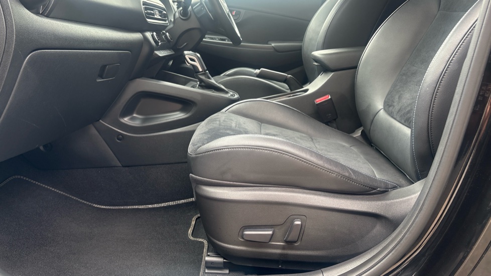 Hyundai KONA 2.0 TGDi N 5dr DCT Petrol Hatchback - Image 27