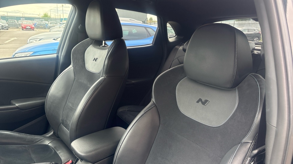 Hyundai KONA 2.0 TGDi N 5dr DCT Petrol Hatchback - Image 28