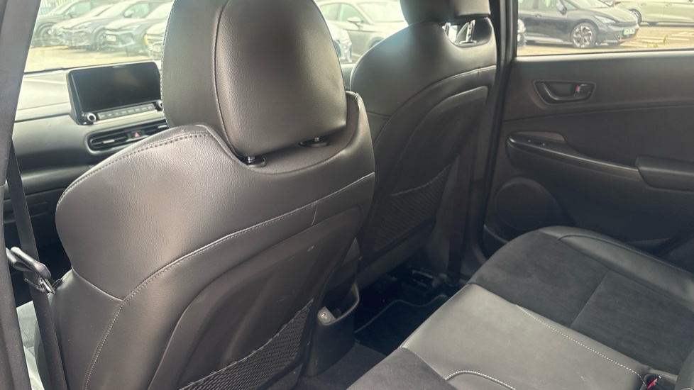 Hyundai KONA 2.0 TGDi N 5dr DCT Petrol Hatchback - Image 30