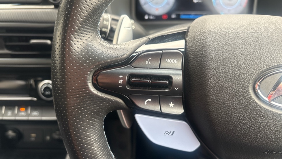 Hyundai KONA 2.0 TGDi N 5dr DCT Petrol Hatchback - Image 32