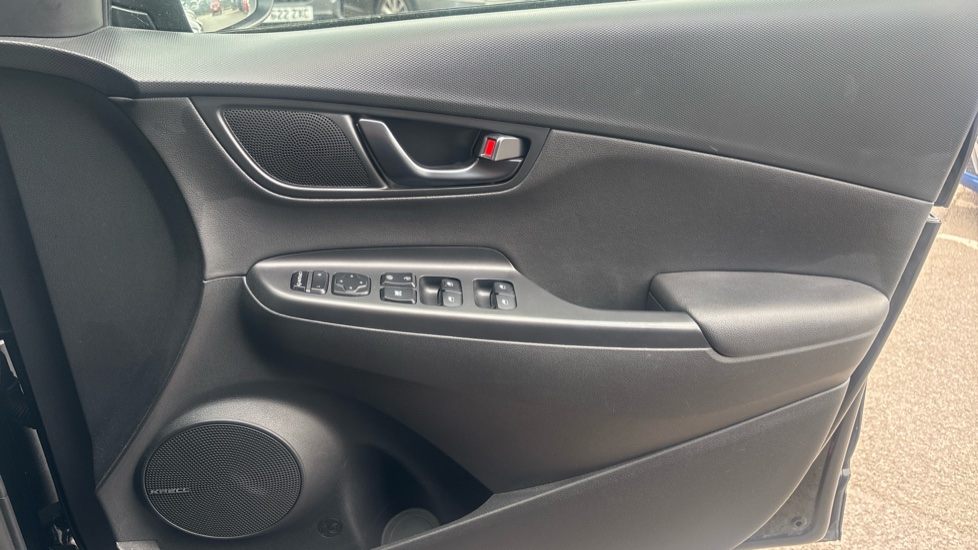 Hyundai KONA 2.0 TGDi N 5dr DCT Petrol Hatchback - Image 40