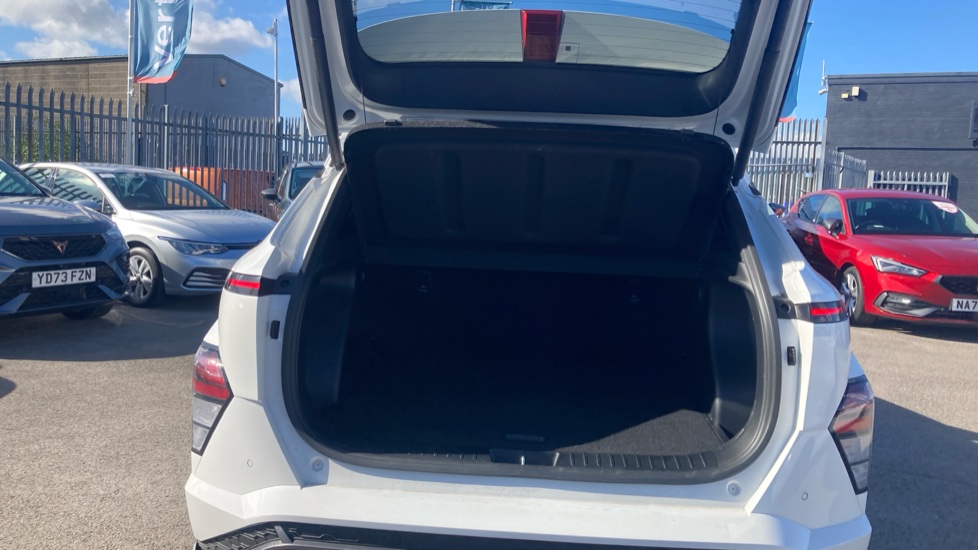 Hyundai KONA 1.6 GDi Hybrid N Line 5dr DCT Hybrid Hatchback - Image 4