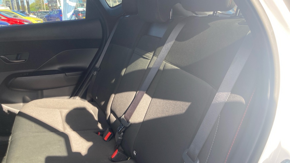 Hyundai KONA 1.6 GDi Hybrid N Line 5dr DCT Hybrid Hatchback - Image 16