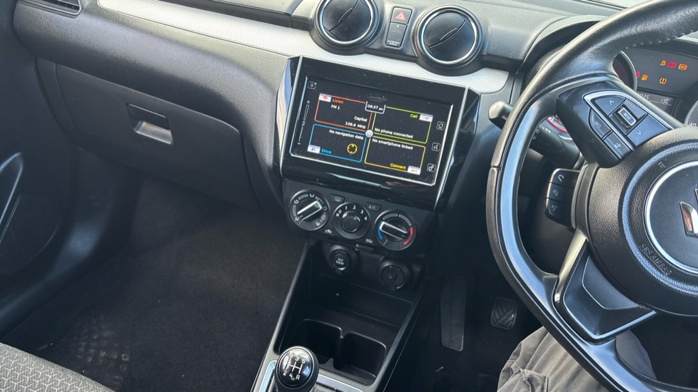 Suzuki Swift 1.0 Boosterjet SZ-T 5dr Petrol Hatchback - Image 14