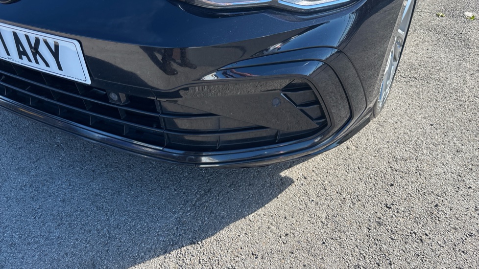 Volkswagen Golf 1.5 TSI R-Line 5dr Petrol Hatchback - Image 31