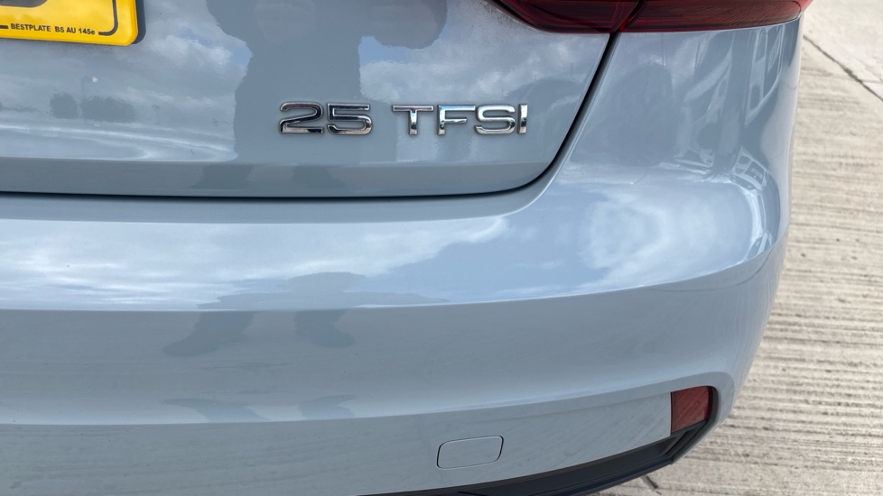 Audi A1 25 TFSI Technik 5dr Petrol Hatchback - Image 26