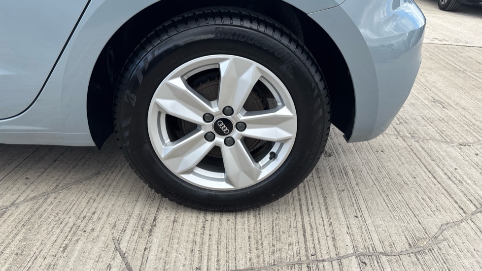 Audi A1 25 TFSI Technik 5dr Petrol Hatchback - Image 28