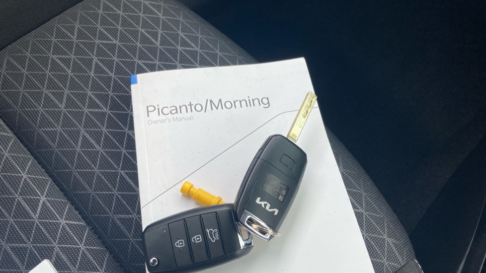 Kia Picanto 1.0 2 5dr [4 seats] Petrol Hatchback - Image 19