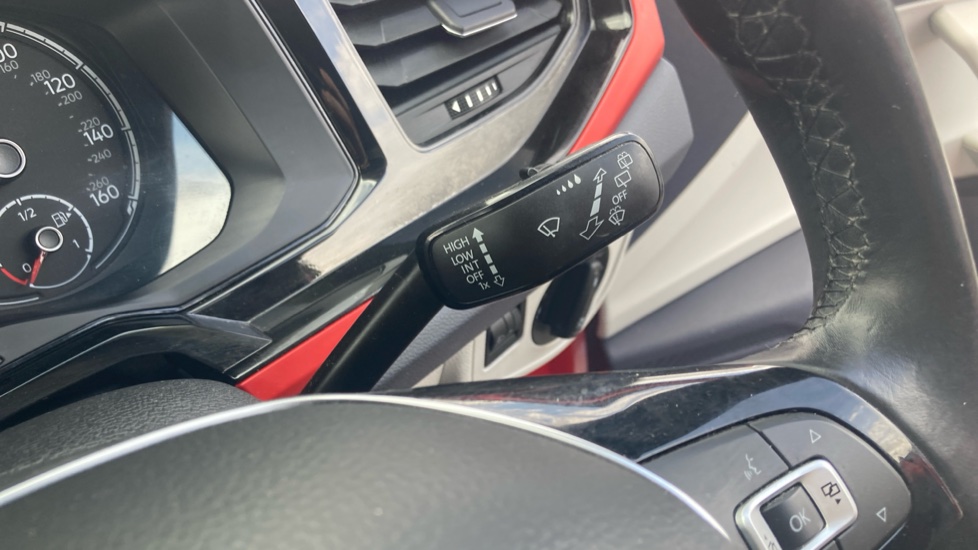 Volkswagen Polo 1.0 TSI 95 Beats 5dr Petrol Hatchback - Image 34