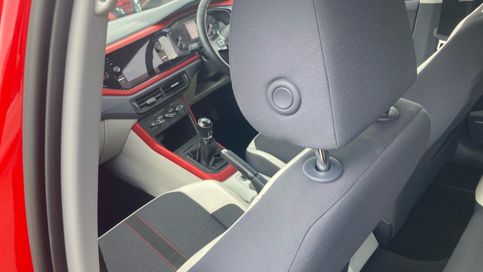 Volkswagen Polo 1.0 TSI 95 Beats 5dr Petrol Hatchback - Image 44
