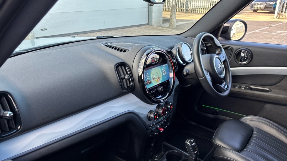 MINI Countryman 1.5 Cooper Untamed Edition 5dr Auto Petrol Hatchback - Image 9