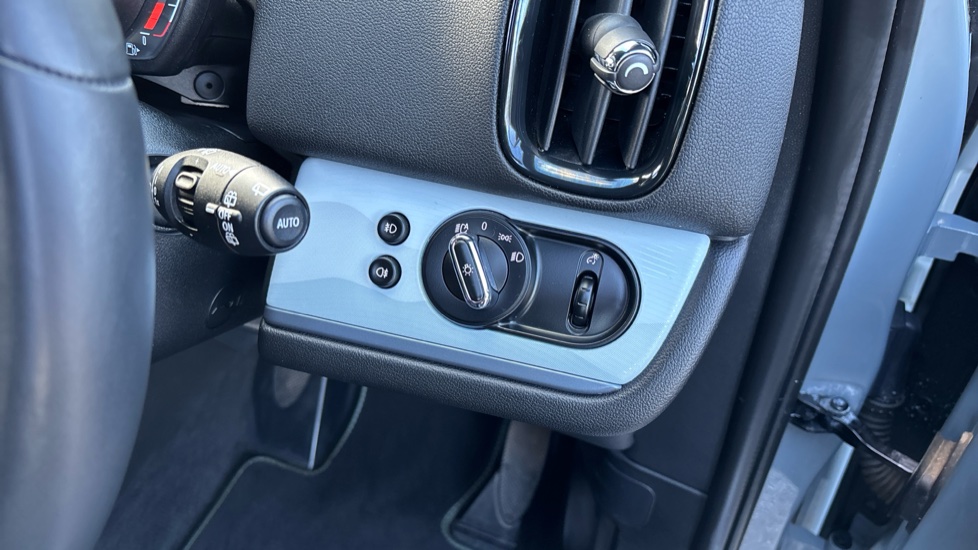 MINI Countryman 1.5 Cooper Untamed Edition 5dr Auto Petrol Hatchback - Image 43