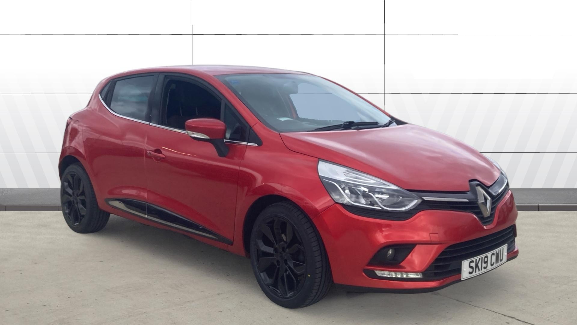 Renault Clio dealer public-web source image