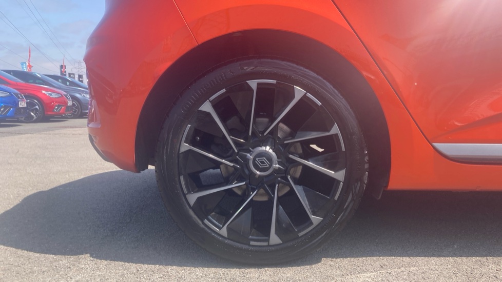 Renault Clio 1.0 TCe 90 Esprit Alpine 5dr Petrol Hatchback - Image 27