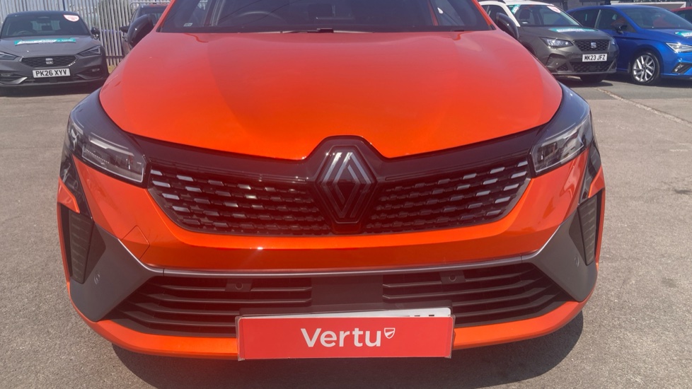 Renault Clio 1.0 TCe 90 Esprit Alpine 5dr Petrol Hatchback - Image 31