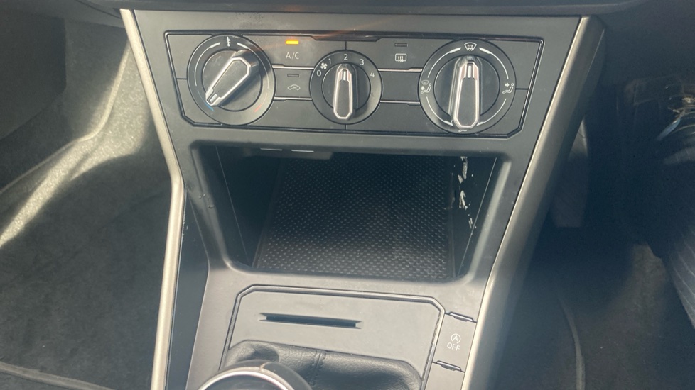 Volkswagen Polo 1.0 EVO 80 SE 5dr Petrol Hatchback - Image 36