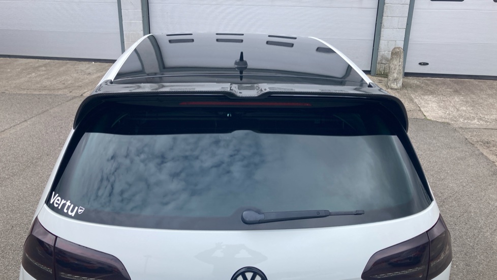 Volkswagen Golf 2.0 TSI R 5dr DSG Petrol Hatchback - Image 27