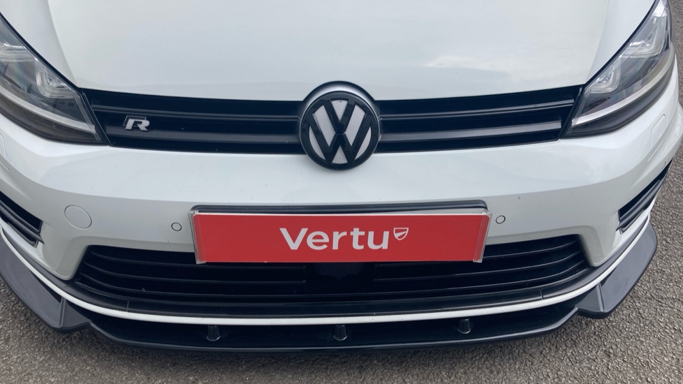 Volkswagen Golf 2.0 TSI R 5dr DSG Petrol Hatchback - Image 41