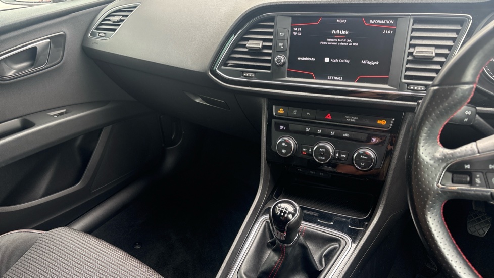 SEAT Leon 1.5 TSI EVO FR [EZ] 5dr Petrol Hatchback - Image 14