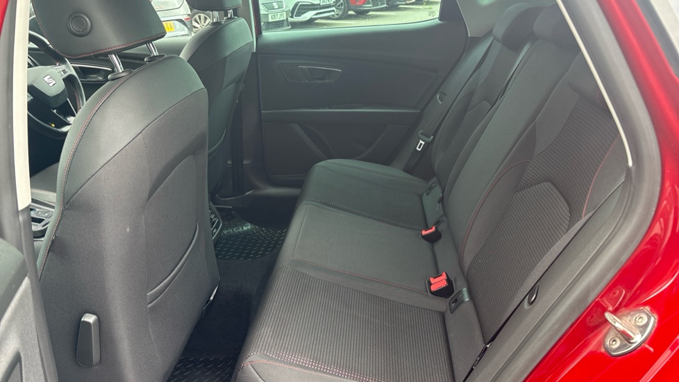 SEAT Leon 1.5 TSI EVO FR [EZ] 5dr Petrol Hatchback - Image 16