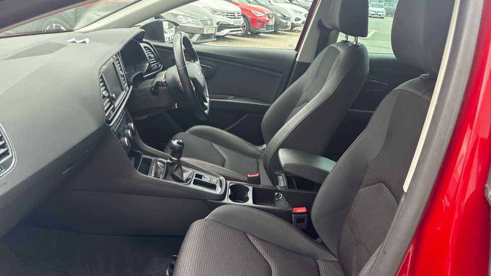 SEAT Leon 1.5 TSI EVO FR [EZ] 5dr Petrol Hatchback - Image 32
