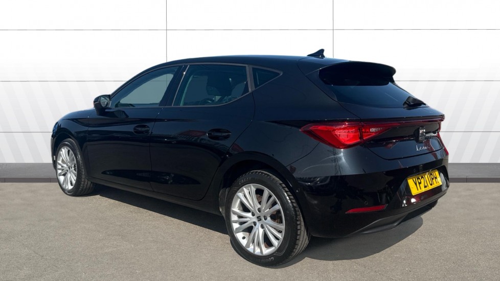 SEAT Leon 1.5 TSI EVO SE Dynamic 5dr Petrol Hatchback - Image 2