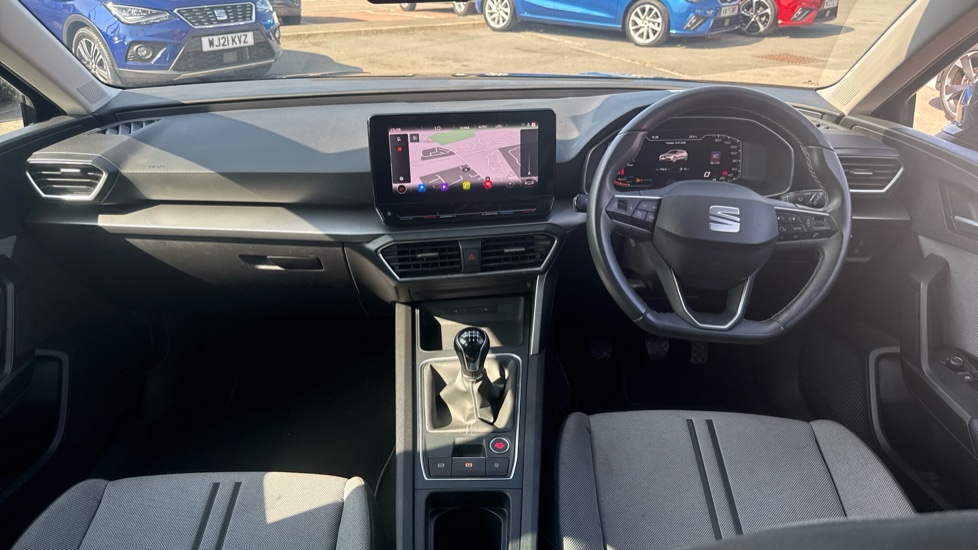 SEAT Leon 1.5 TSI EVO SE Dynamic 5dr Petrol Hatchback - Image 10