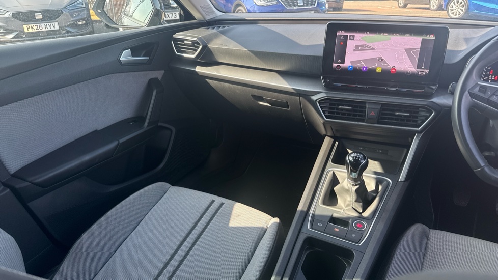 SEAT Leon 1.5 TSI EVO SE Dynamic 5dr Petrol Hatchback - Image 21