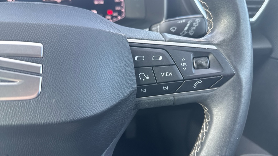 SEAT Leon 1.5 TSI EVO SE Dynamic 5dr Petrol Hatchback - Image 42