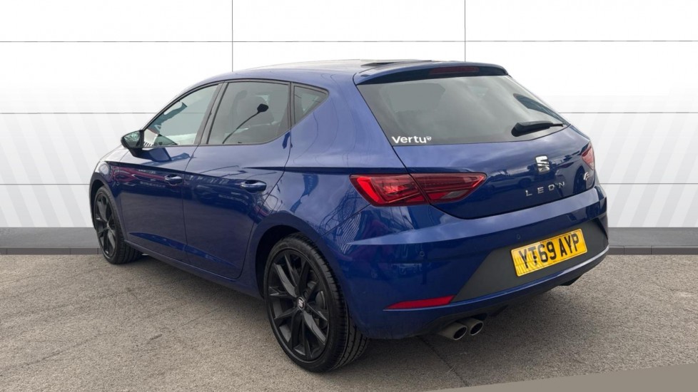 SEAT Leon 1.5 TSI EVO FR Black Edition [EZ] 5dr Petrol Hatchback - Image 2