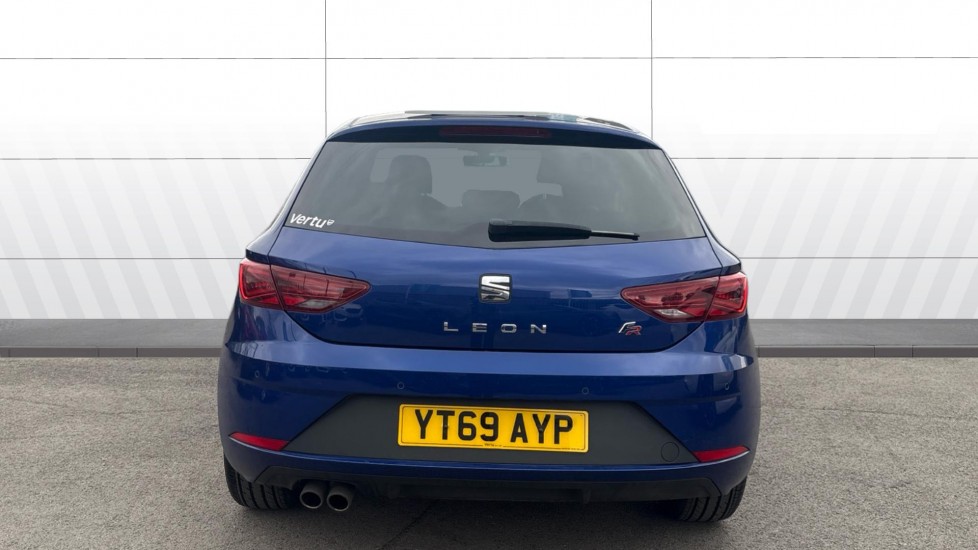 SEAT Leon 1.5 TSI EVO FR Black Edition [EZ] 5dr Petrol Hatchback - Image 6